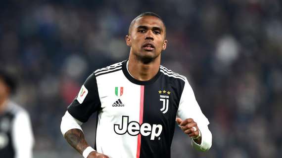 Juventus, lesione all'adduttore per Douglas Costa: salterà la Roma