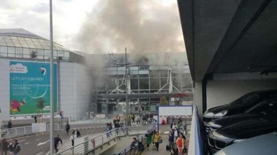 Bruxelles - Attentati ad aeroporto e metropolitane: sale a 34 il bilancio dei morti. Trovata una bandiera dell'ISIS durante una perquisizione. FOTO! VIDEO!