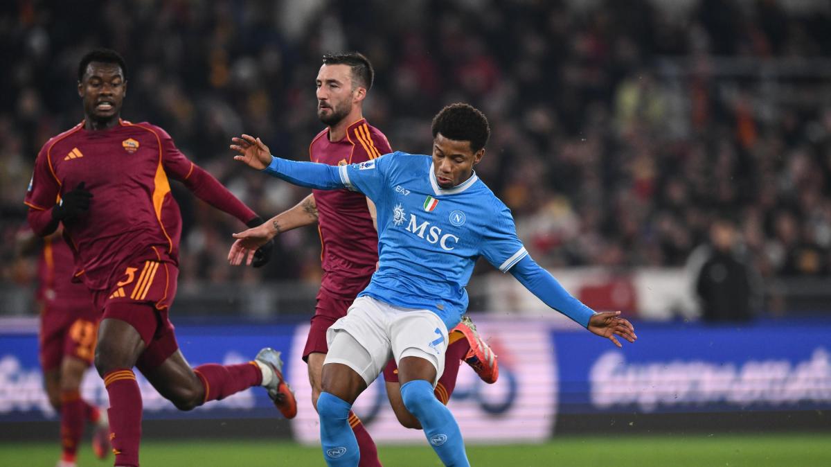 Roma-Napoli 0-1 - Duplice fischio all'Olimpico