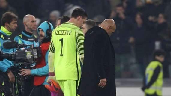 Instagram, Szczesny saluta Spalletti: "Io e la squadra ti dobbiamo molto. Triste vederti lasciare la Roma"