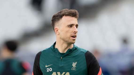 Diogo Jota ha perso la vita in un incidente stradale. Il cordoglio della Roma: "Condoglianze alla famiglia"