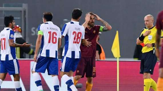 Il Peggiore Vocegiallorossa - De Rossi è il peggiore in campo di Roma-Porto 0-3