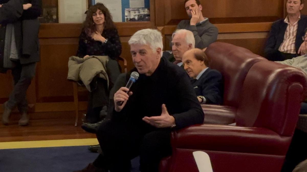 Gasperini sul Pescara: "Piazza magica. Ora c'è anche Insigne, spero si salvi presto"