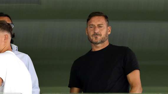 Totti: "Dybala è un campione, spero in altre triplette. De Rossi sta mettendo il suo timbro di romanità"