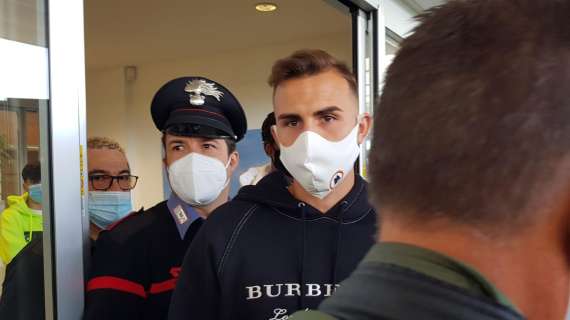 Borja Mayoral, la photogallery dell'arrivo a Ciampino e a Villa Stuart 