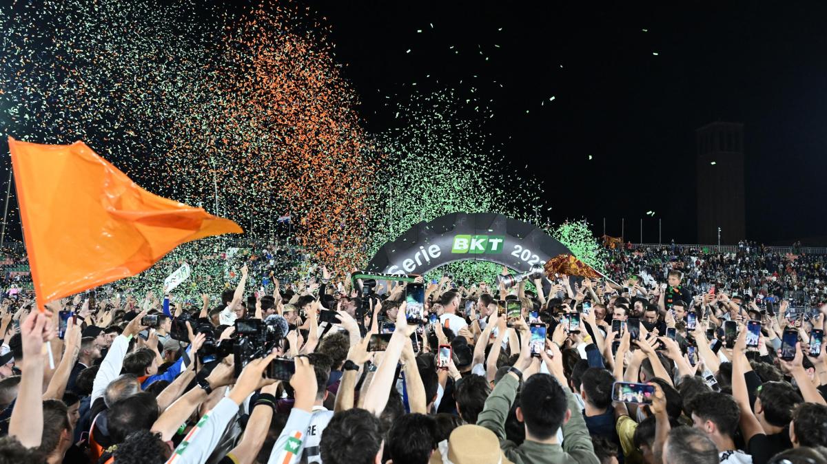 Serie B, il Venezia torna nel massimo campionato