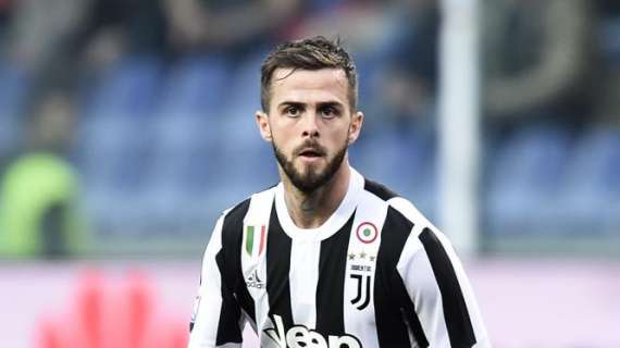 Juventus, Pjanic: "Tutti vorrebbero che iniziassimo a perdere"