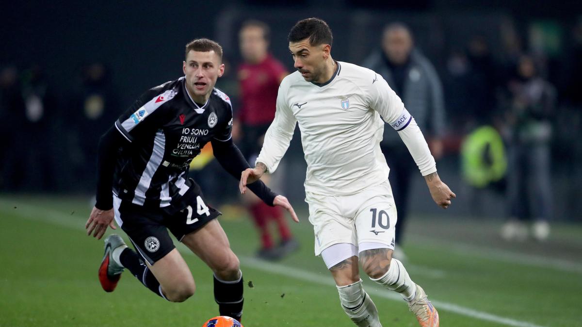 Lazio, Zaccagni: "Napoli la più forte, vogliamo iniziare l'anno con una vittoria"