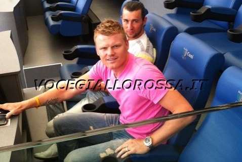 ESCLUSIVA VG - John Arne Riise in tribuna all'Olimpico: "Domani dopo l'ok dei medici mi alleno"