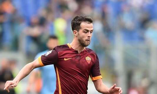 Il Chelsea tratta con Pjanic: offerti tre anni di contratto