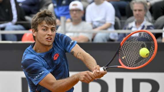 Internazionali di tennis,  Cobolli: "Roma è delusa come me, ci rifaremo"