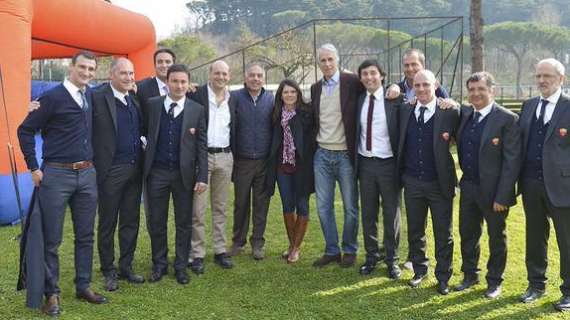 Pallotta e Mia Hamm in visita alla scuola calcio dell'AS Roma. Il colloquio con Malagò. FOTO!
