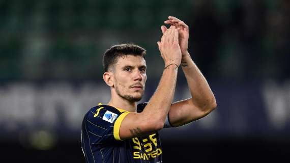 Hellas Verona, Magnani: "Il gol? Un momento magico, un abbraccio ai tifosi che mancava da molto tempo"