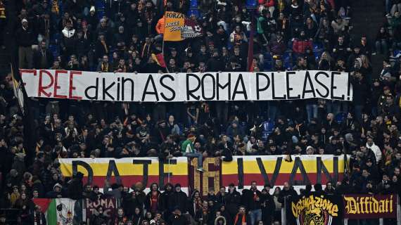 Roma-Lecce, striscione in Curva Nord: "Free...dkin AS Roma". FOTO!