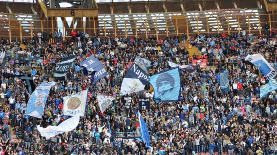 Twitter Napoli, messi in vendita altri 3500 biglietti per la gara contro la Roma 