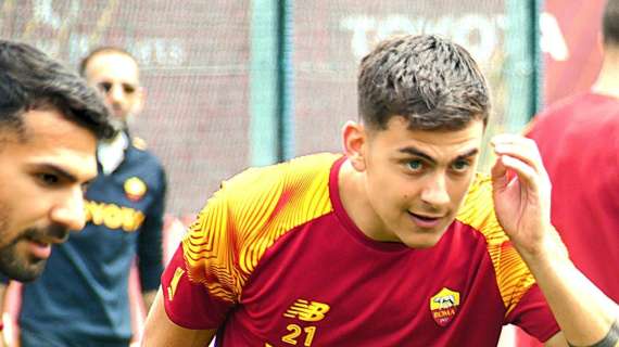 Trigoria, Dybala vince la partitella e stuzzica Matic: "Dove sei?". Il serbo risponde: "Vinci rubando!"