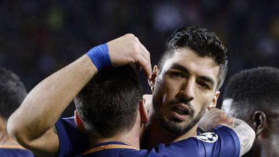 Suarez e l'addio al Barça: "Mai visto piangere Messi così. E anch'io lo facevo, tutti i giorni"