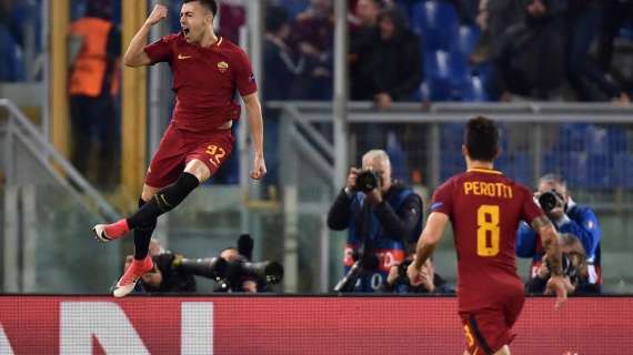 Instagram, El Shaarawy: "Orgoglioso di essere il miglior calciatore della settimana in Champions". Perotti: "Tutto merito mio"