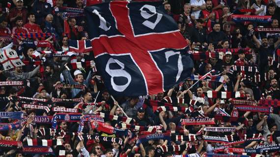 Cagliari-Napoli, ferito uno steward in curva