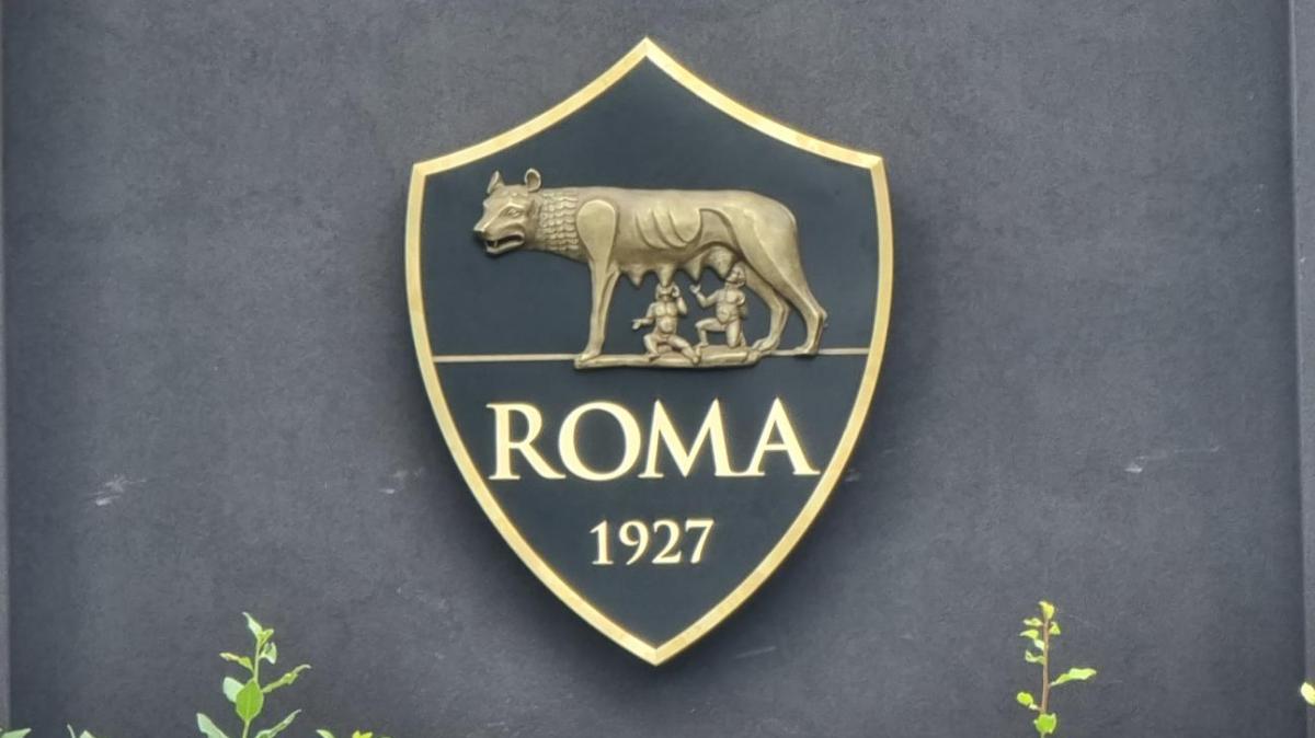 Seduta d'allenamento mattutina per la Roma senza Gasperini. El Shaarawy commenta: "Bel lavoro, ragazzi"