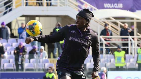 La Fiorentina denuncia atti razzisti contro Kean, la Roma si affianca: "Fuori il razzismo dal calcio"