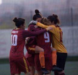 Calcio femminile, Roma-Apulia Trani 3-1