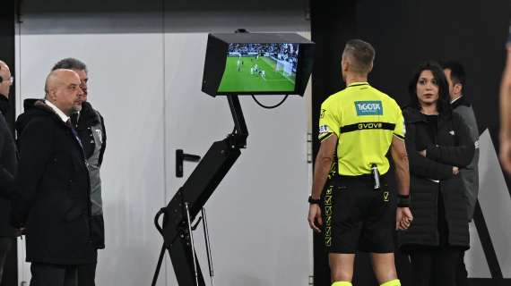 Da questa stagione ci sarà l'In-Stadium VAR Announcement in Serie A. Per la femminile arriva il Video Support