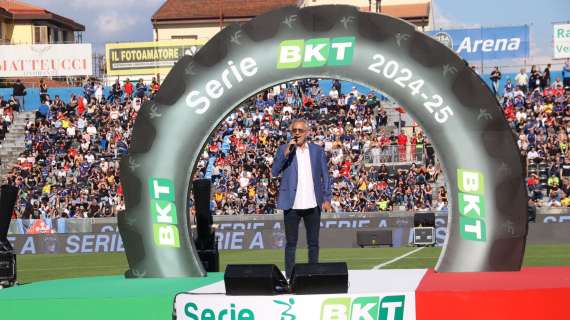 Il Pisa in A, Bocelli ospite a sorpresa e canta il nuovo inno della squadra