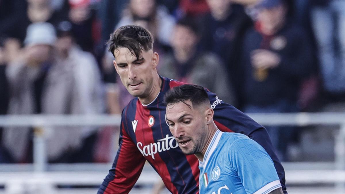 Napoli, Politano: "Parleremo con Conte, restiamo tutti uniti"