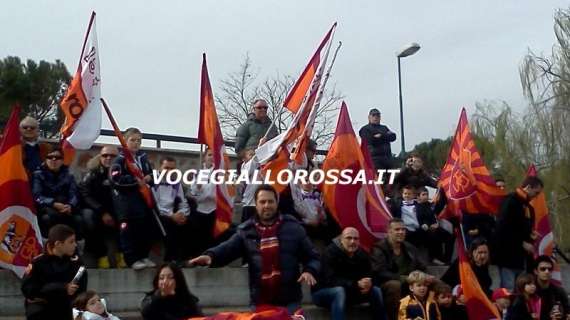 Primavera Roma-Lecce 4-0, doppietta di Piscitella e gol di Falasca e Montini. A Trigoria è festa, Campanile: "Bellissimo aver portato così tanti bambini a vedere la Primavera"