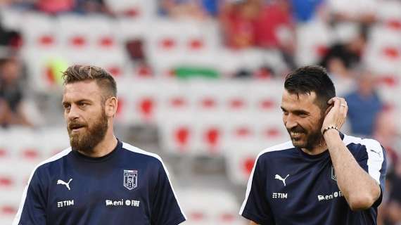 De Rossi saluta Buffon: "Calciatore più unico che raro"