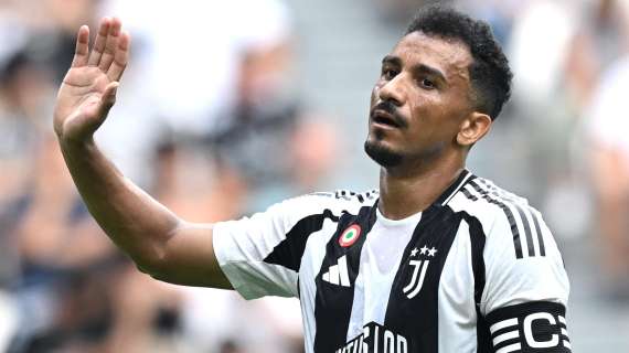 Juventus, traguardo storico per capitan Danilo: oggi sono 200 in bianconero