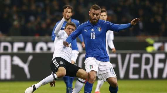 De Rossi: "Anticipare il campionato per Spagna-Italia? Sì, ma il 13 agosto i club fanno i soldi..."