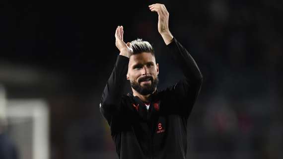 Milan, Giroud: "Tante squadre come la Roma si sono rafforzate quest'anno"