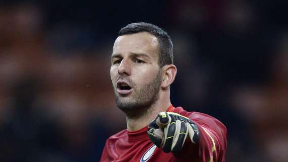 Contatti con l'Inter per Handanovic?