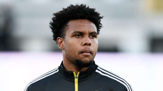 Juventus, lieve risentimento muscolare per McKennie