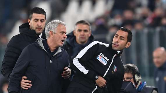 Mourinho: "La Roma agli occhi del potere è piccolina. Per annullare quel gol, significa che il calcio è cambiato"