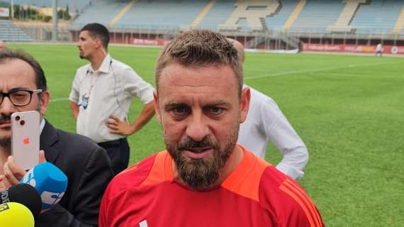 Cagliari-Roma - L'attesa dei tifosi: "L'impressione è che De Rossi non si strapperebbe i capelli con l'addio di Dybala. Evitiamo di mettere le mani avanti, dobbiamo vincere"