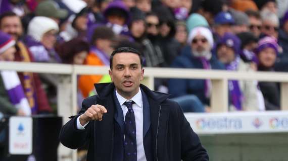 Fiorentina, lutto per Palladino: il tecnico non sarà a Bologna, in panchina il vice Citterio