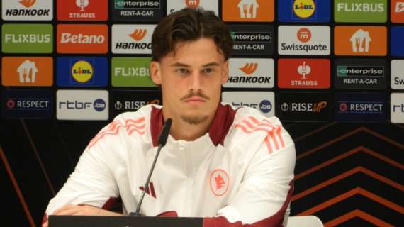 Conferenza stampa - Svilar: "Ci stiamo adattando ma andrà bene. Domani vogliamo iniziare a vincere"