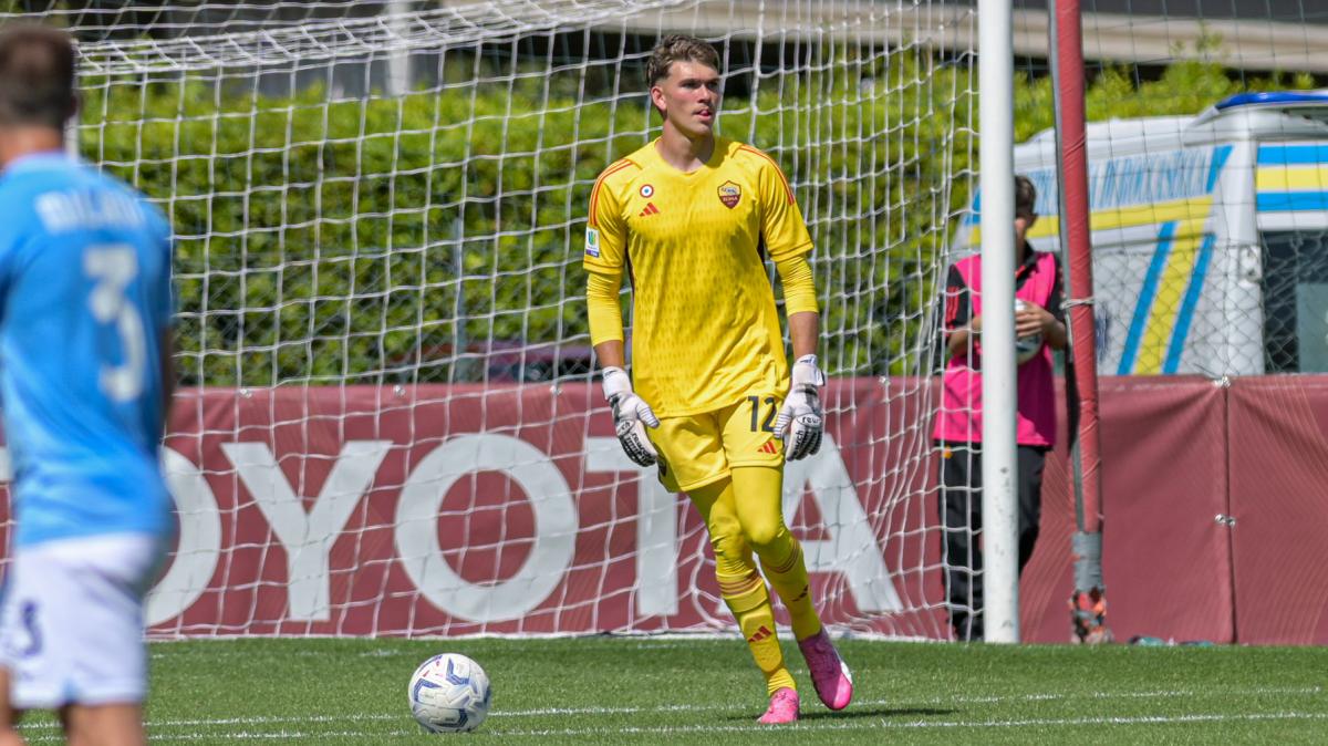 PSG, tutti pazzi per Marin: per i parigini è il miglior portiere al mondo della sua età