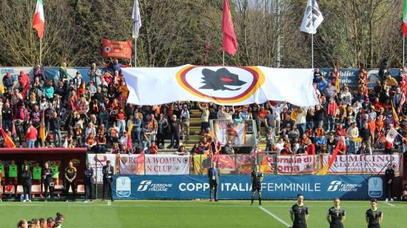 VG - Roma Femminile-Milan, coro per l'ex giallorossa Soffia: la rossonera si alza e applaude