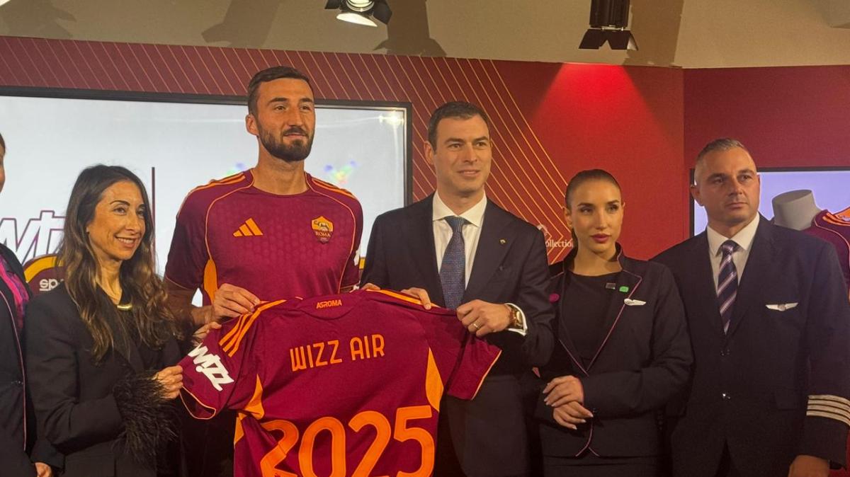 Conferenza stampa - Il CBO Gandler: "Parntership con Wizz Air passo importante. Il Main Sponsor? Ci vuole tempo"