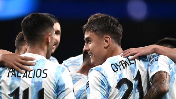 Argentina, Dybala celebra il passaggio del turno: "Continuiamo con il sorriso"